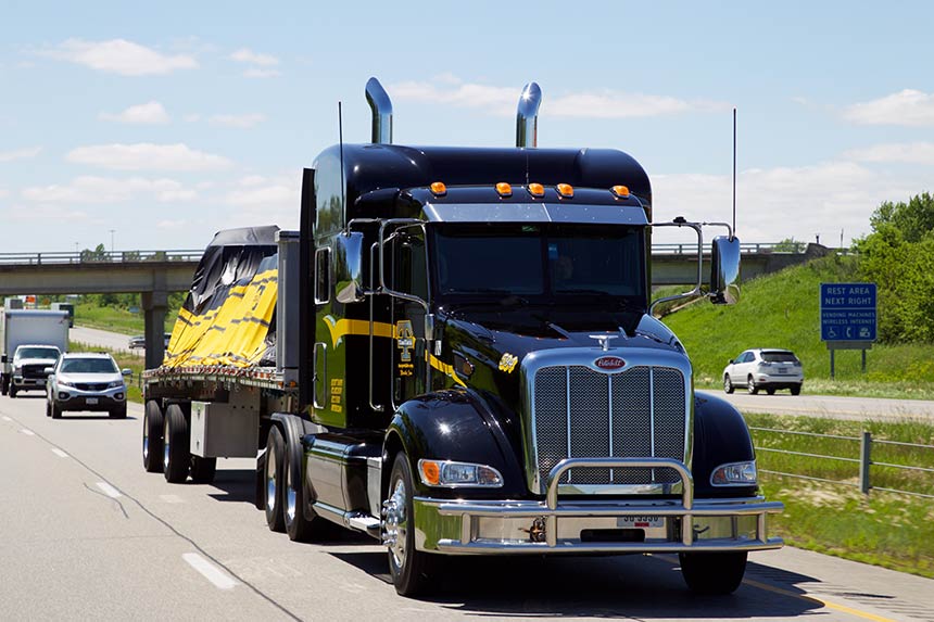Flatbed Trucking Company in Iowa